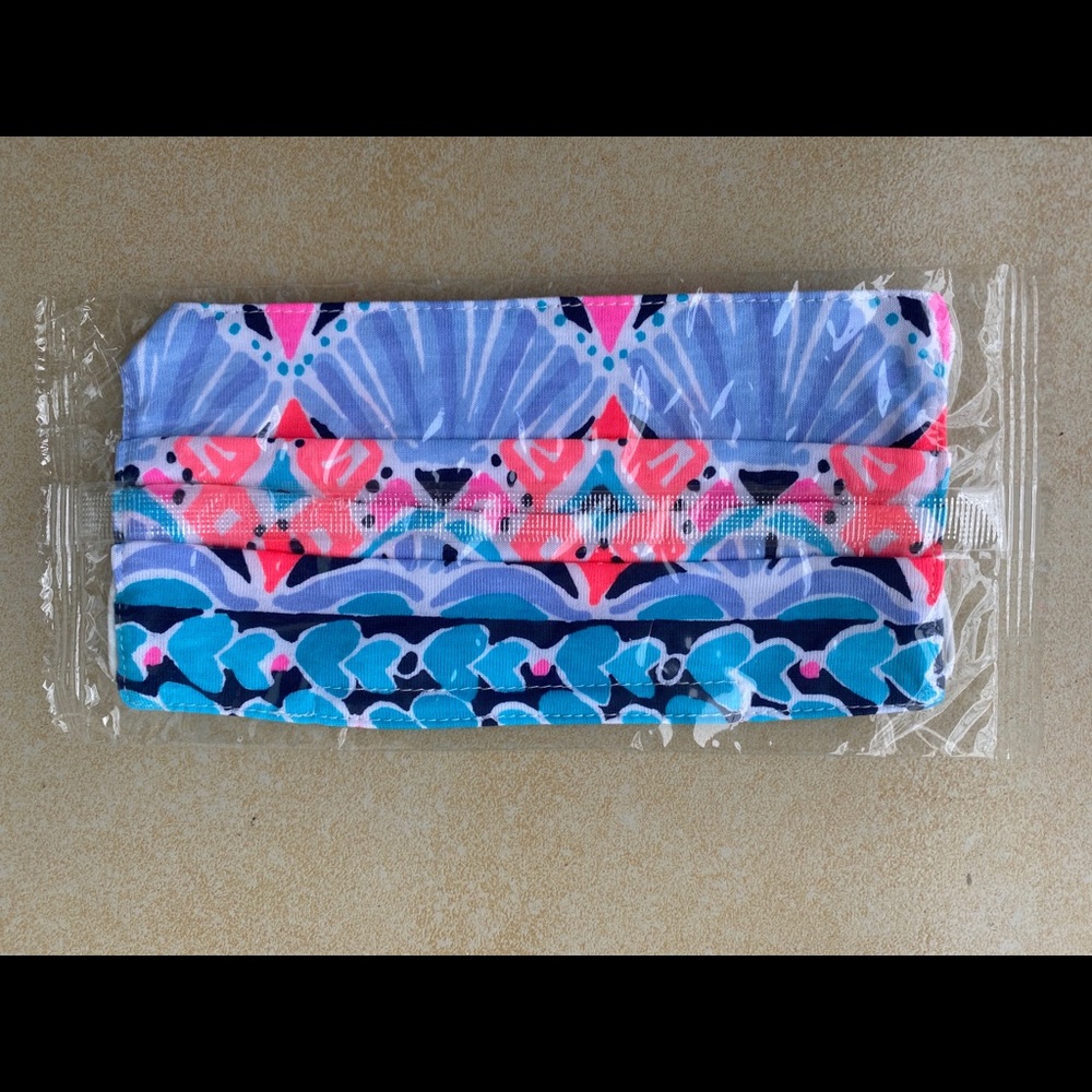 Lilly Pulitzer face mask NEW
